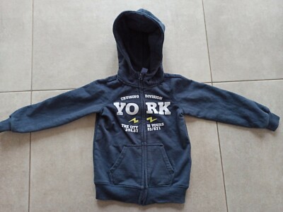 Tolle Sweatjacke mit Kapuze, Gr. 104 blau von dopodopo
