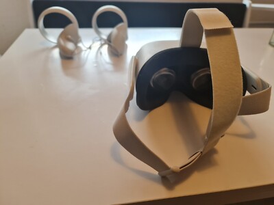 Meta Oculus Quest 2 128GB Eigenständiges VR-Headset - Weiß