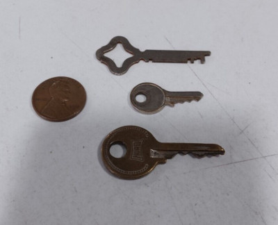 Lot of 3 Vintage Padlock Keys Hurd, Eagle Lock