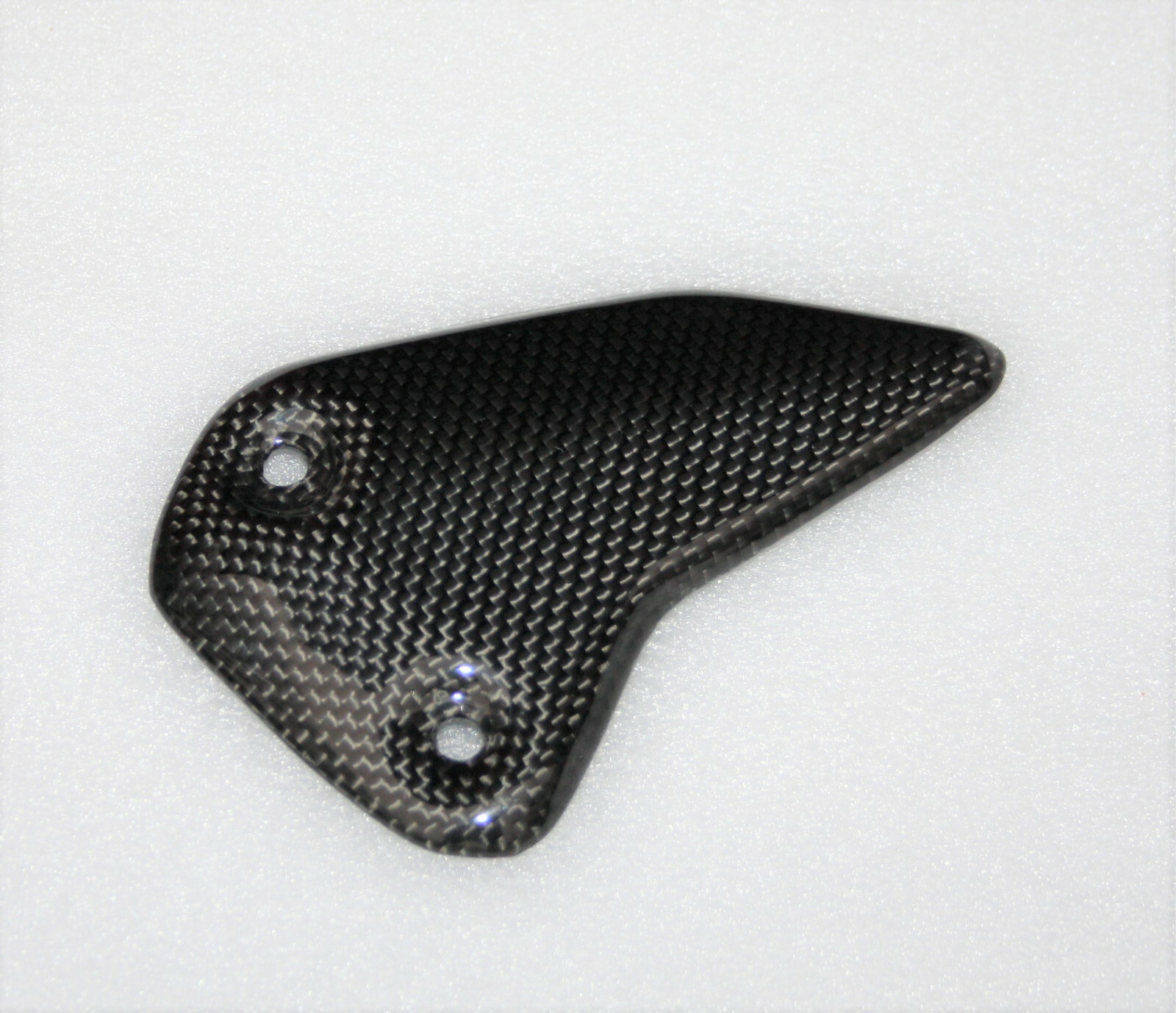 Platine MV Agusta Brutale 800 carbone protection moto 17-21