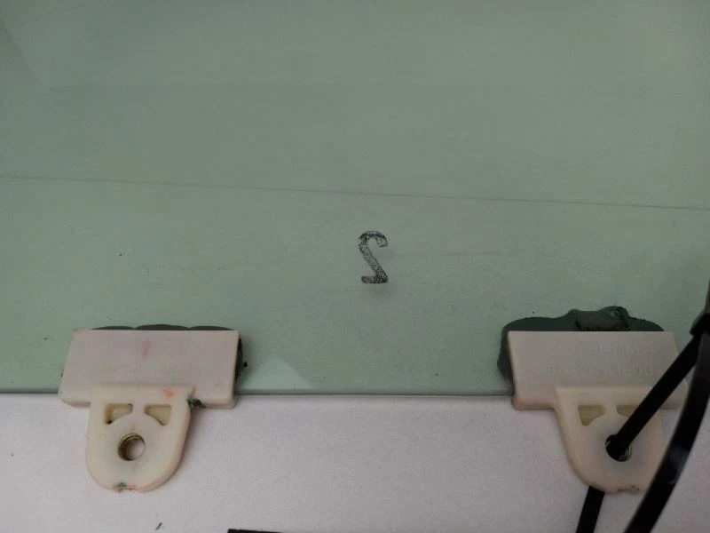 Nissan Pathfinder 2004 puerta del pasajero delantero vidrio Foto 4 de 4