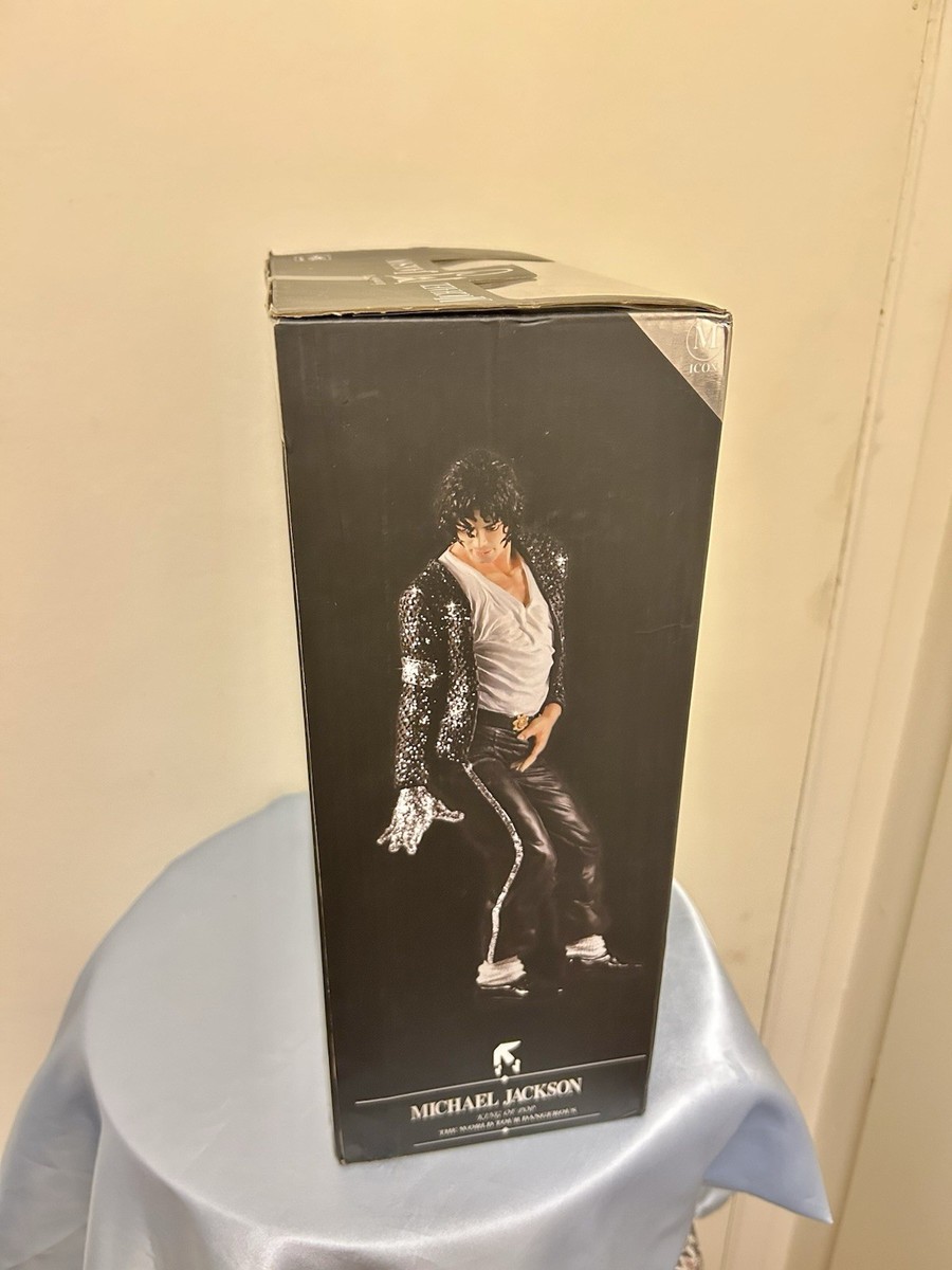 Michael Jackson 12” Action Figure Statue 1/6 Billie Jean Doll