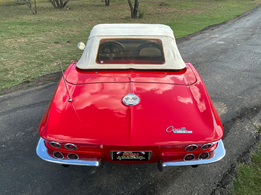 1963 Red Chevrolet Corvette   | C2 Corvette Photo 5