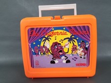 The California Raisins VTG Thermos Brand Plastic Lunch Pail No Thermos Orange