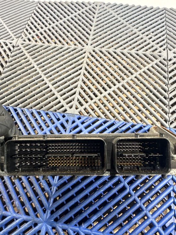 Centralina motore benzina/elettrica Lexus CT 200H 2012 -modulo 8966176120 73kW - Immagine 3 di 4