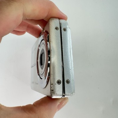 OLYMPUS FE-190 デジタルカメラ 6.0メガピクセル Amazon Canada: OM SYSTEM Olympus FE-190 6MP Digital Camera with