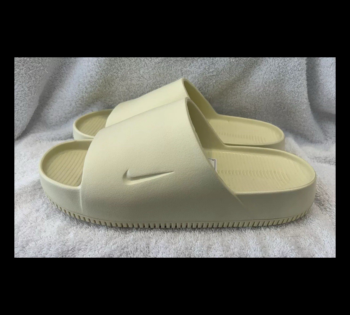 NIKE CALM SLIDES in Alabaster (Ivory/Off White) Women’s 10 BNWOT No  Box