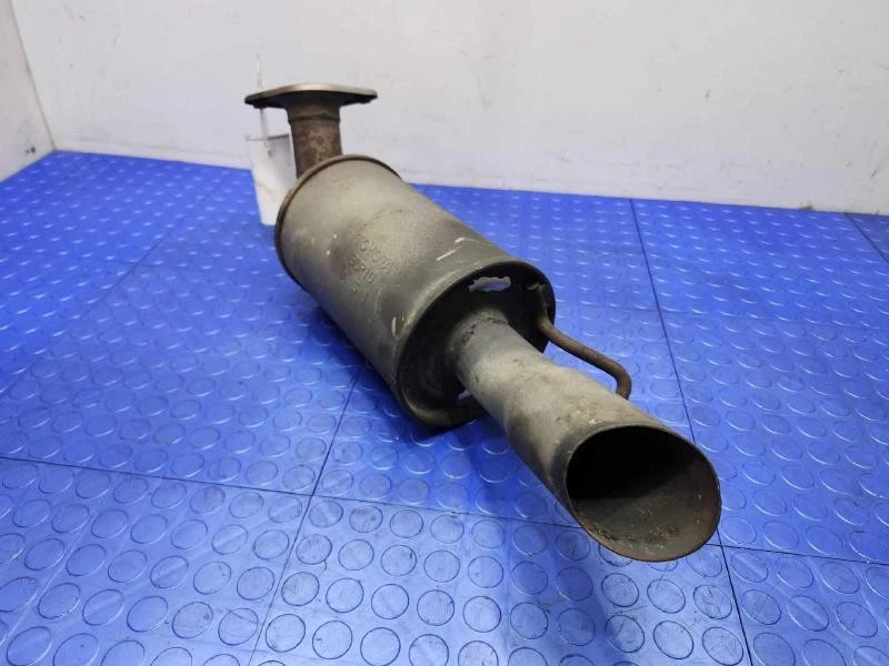 Silenciador de escape trasero Toyota Highlander 2010-2013 3,5 L genuino OEM 174300P210 Foto 3 de 4