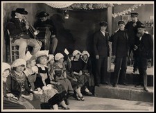Photo postcard cinema Les engagement rouges Jean Murat Colette Darfeuille 1927