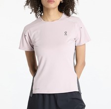 New On Running Women’s Performance-T Shirt in Mauve / Eclipse - Size XS