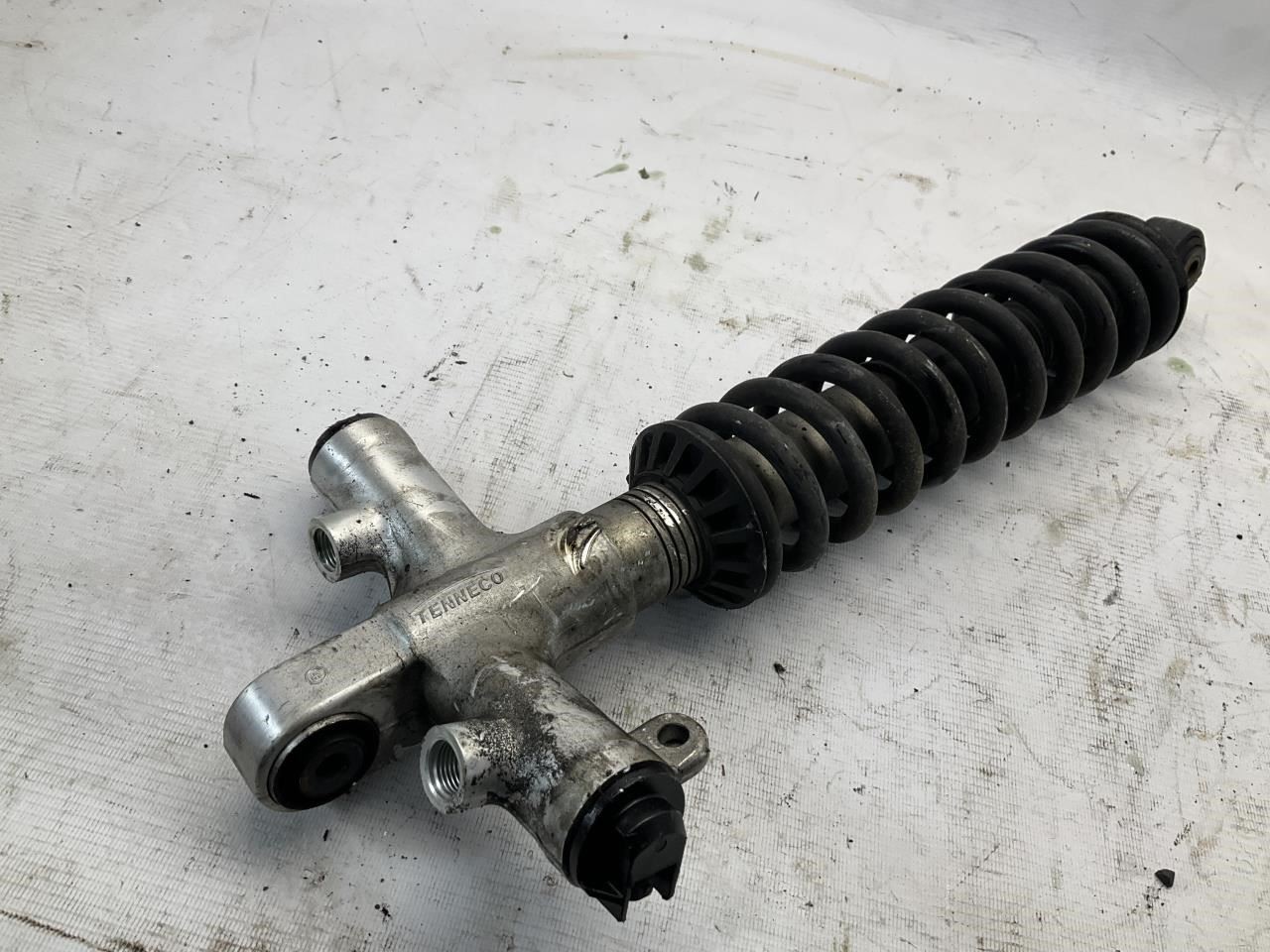 11-14 McLaren 12C Front Right Suspension Shock Absorber T