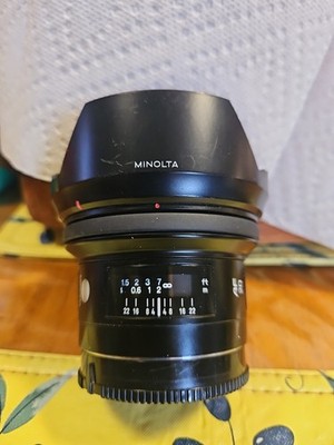 Minolta AF 20mm f/2.8 Wide Angle Sony A mount Lens.  With Lens Hood And Rear Cap