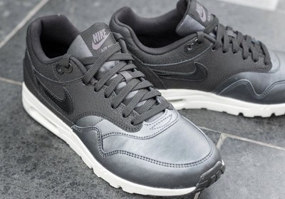 Nike Air Max 1 Ultra SE Sneakers - MTLC Black - Women s Size 7.5 US  UPC316