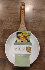 Masterclass Healthy Options Ceramic 8-Inch Skillet - Mint Frying Pan Dark Handle