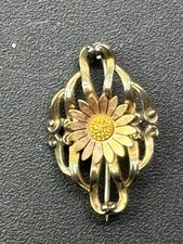 antique Gold Tone Daisy Pin