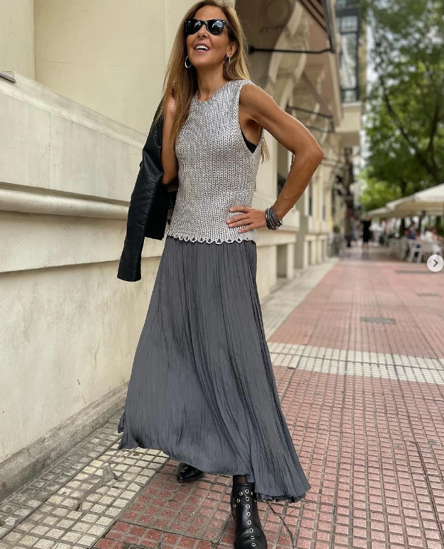 ZARA BNWT 2023. GREY PLEATED MIDI SKIRT ASYMMETRIC HEM 0002 240 eBay