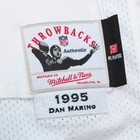 Foto 17 di 24