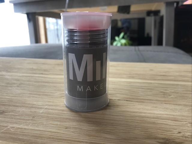 milk blush perk