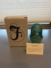 VTG FENTON LTD ED #1079/2500 Spruce Green Birth Of Our Savior Fairy Lamp 4.5"H