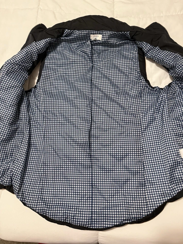 Crown and Ivy Black Quilted Vest Womens Size L Blue Gingham Lined Faux Pockets - Image 3 of 4