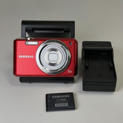 Samsung SL Series SL600 12.2MP Digital Camera Red W/ Accessories Tested