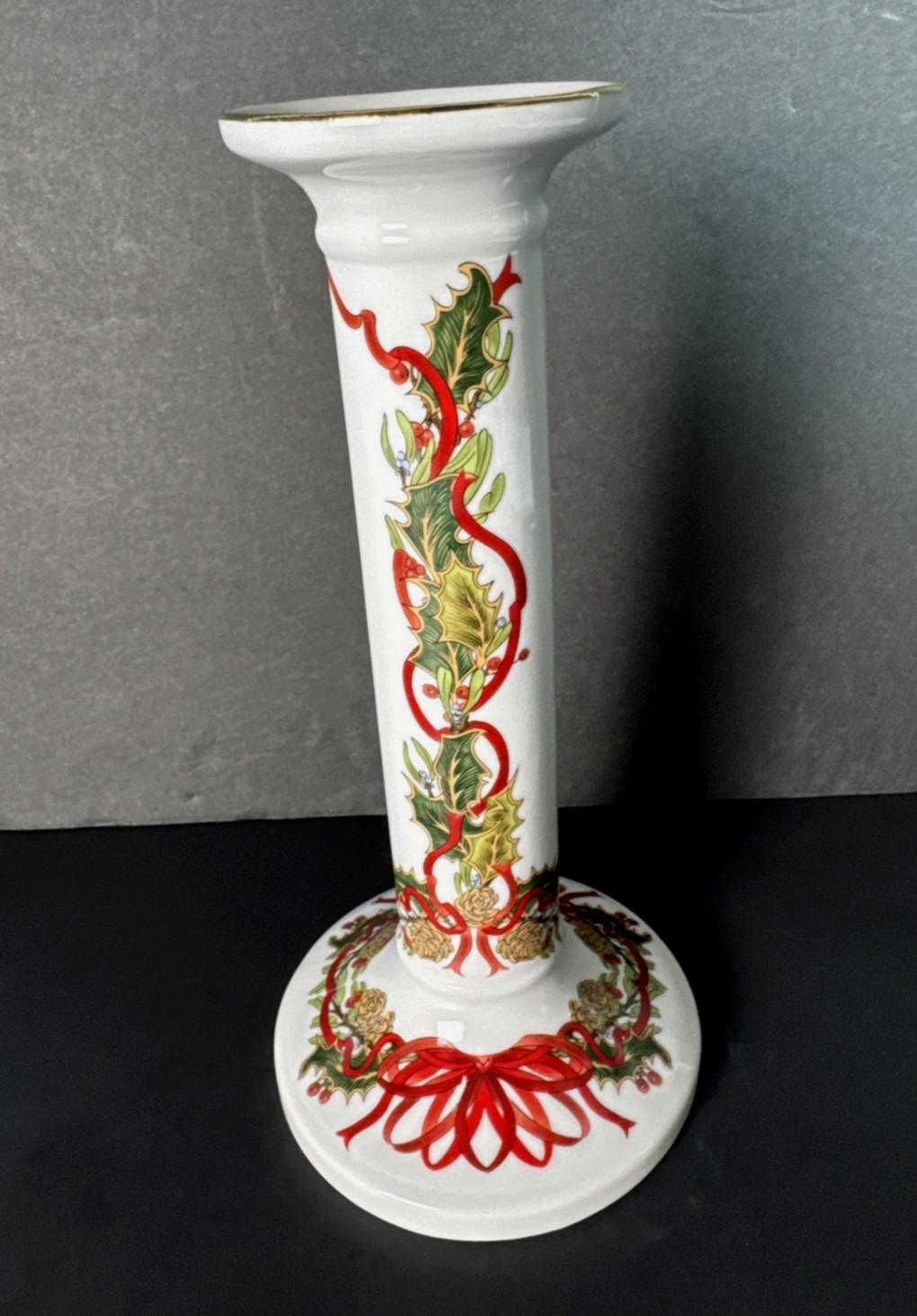 Andrea by Sadek Christmas Garland Candlestick 8” 1994 Japan Porcelain