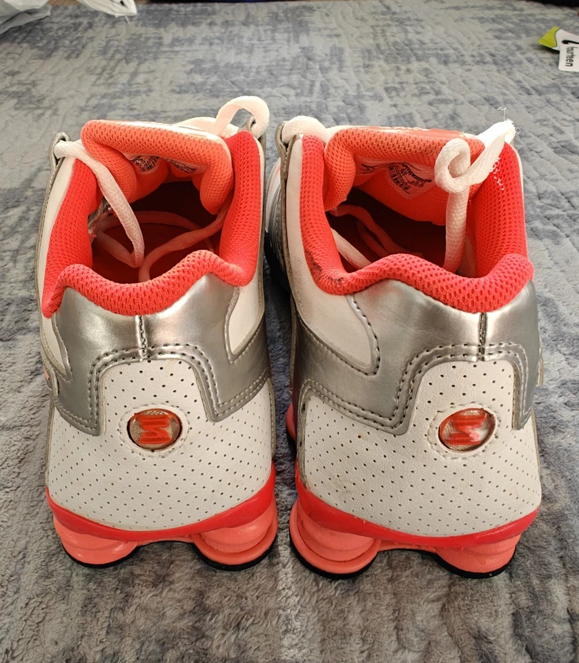 Nike Shox Current Zapatos para Correr para Mujer 8.5 NZ LE Blanco Rosa Plata 639657-161 Foto 4 de 4
