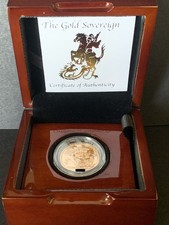 1957 Full Gold Sovereign  Luxury Wooden Case