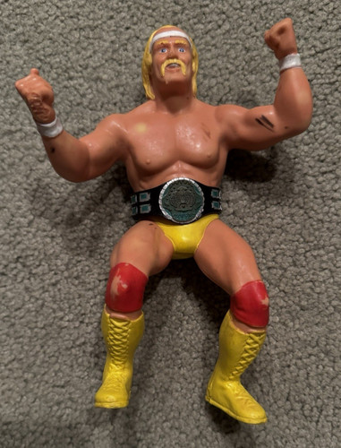 Vintage ~ 1984 Titan Sports WWF LJN ~ 8