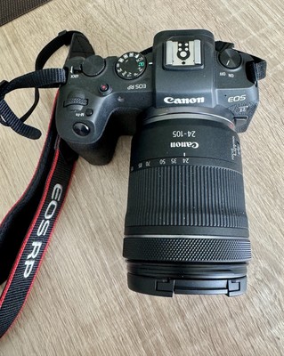 Canon EOS RP - (Kit mit RF 24-105mm f/4L IS USM Objektiv + EF-EOS R Adapter)