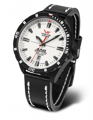 Vostok Europe Almaz Herrenuhr Automatik mit Lederband 320C680