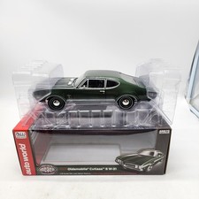 16v Auto World 118 1969 Oldsmobile Cutlass S W-31 Mcacn Green Diecast Car 16v Auto World 118 1969 Oldsmobile Cutlass S W-31 Mcacn Green Diecast Car