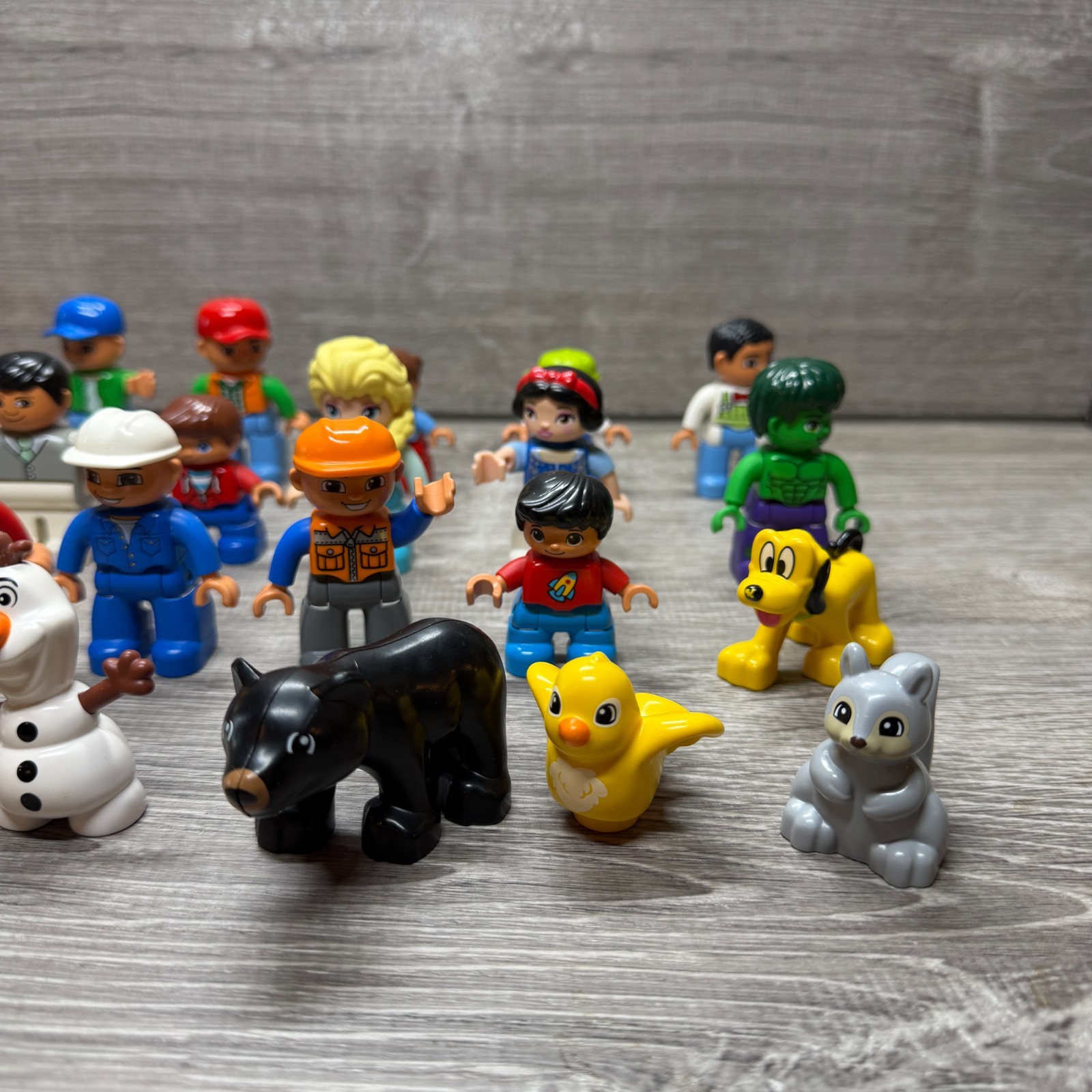 Mix di Figurine LEGO DUPLO Disney e Animali foto 5