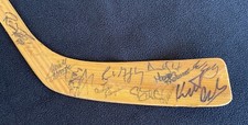 1992/93 Tampa Bay Lightning Inaugural Preseason Team Signed Stick By 41 JSA COA