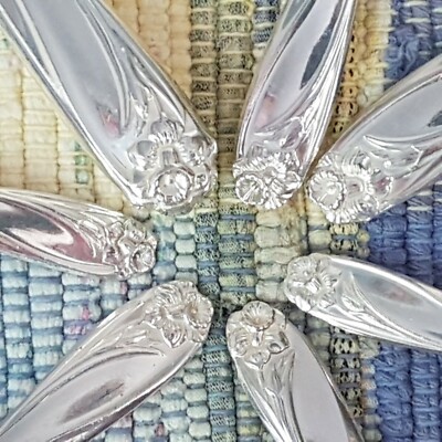 1847 Rogers Bros Brothers Daffodil International Silverplate Flatware - YOU PICK