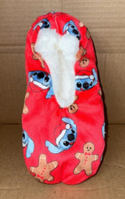 DISNEY LILO AND STITCH CHRISTMAS GINGERBREAD FUZZY SLIPPERS NEW