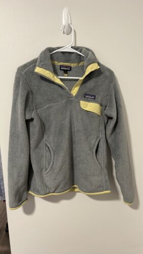Patagonia Gray and Yellow Fuzzy Pullover Size Smal