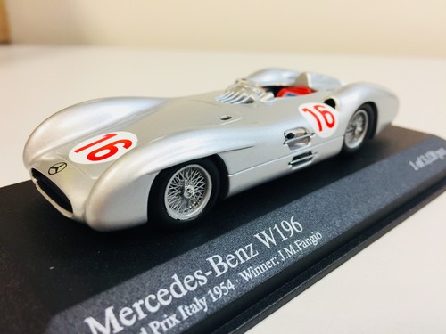 Minichamps F1 Mercedes Benz W196 WC J.M Fangio 1/43 432543016 - Afbeelding 1 van 2