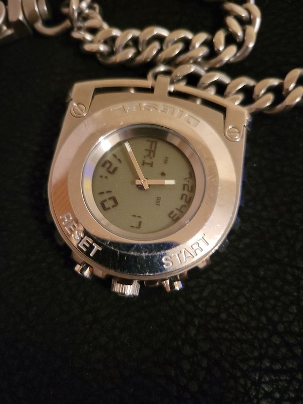 Diesel DZ-2016 Stainless Steel Silver Digital Pocket Watch Green Dial Chain