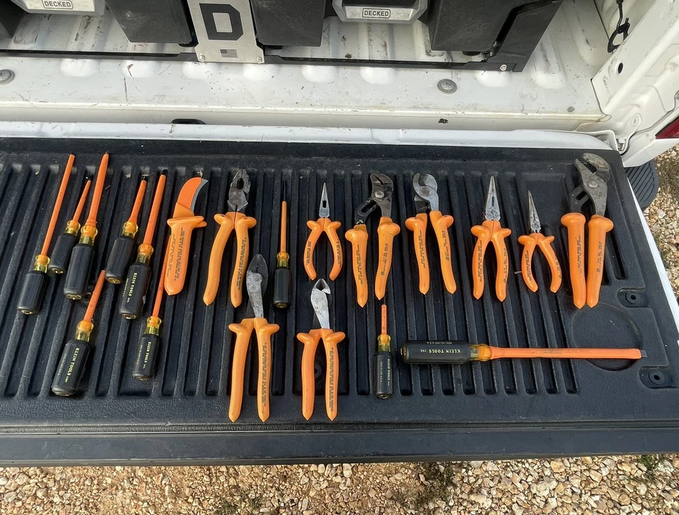 Juego de herramientas aislantes Klein 22 piezas 1000v 33527 con estuche. Leer descripción. Foto 3 de 4