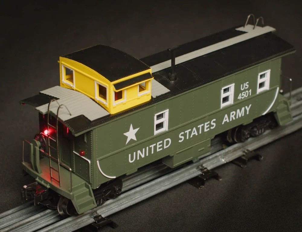 O Gauge USA Army Caboose with Lights & Operating Coupler Train Car