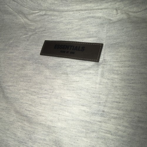 Fear of God Essentials Herren Kurzarm T-Shirt in Oatmeal 125SU212062F - Bild 8 von 9