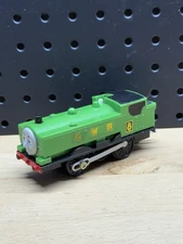 SLIGHT STICKER WEAR Trackmaster Motorized Thomas & Friends Train Duck Engine