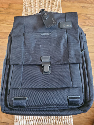 Tumi t-tech backpack - Gem Tumi t-tech backpack - Gem