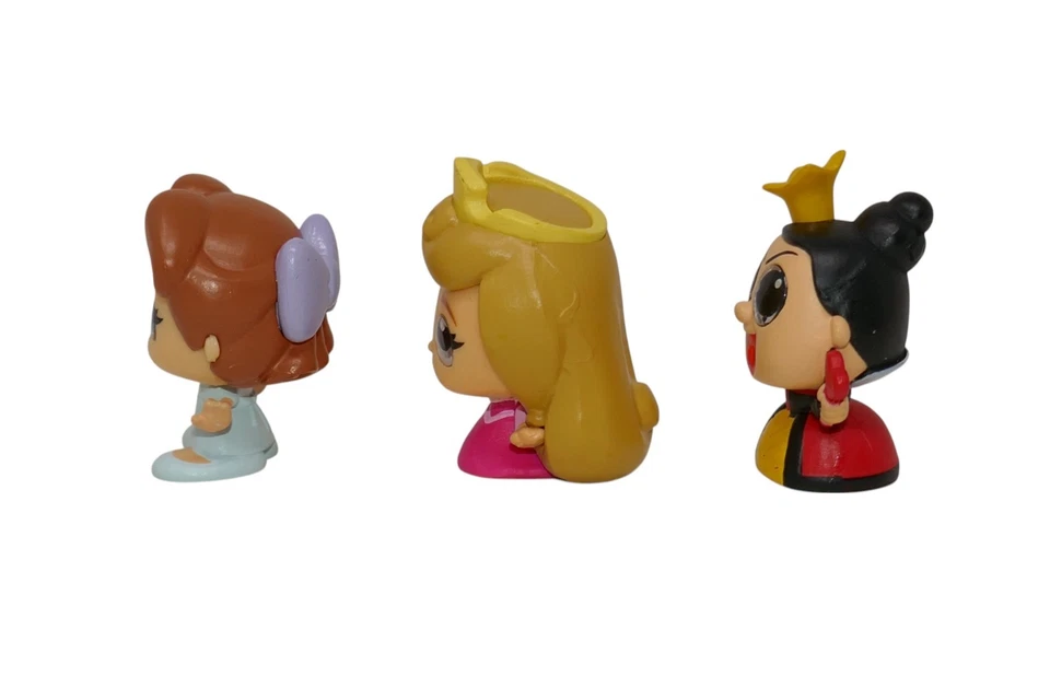 Mini figuras coleccionables Just Play Disney Doorables de la Bella Durmiente Wendy Queen Foto 2 de 4