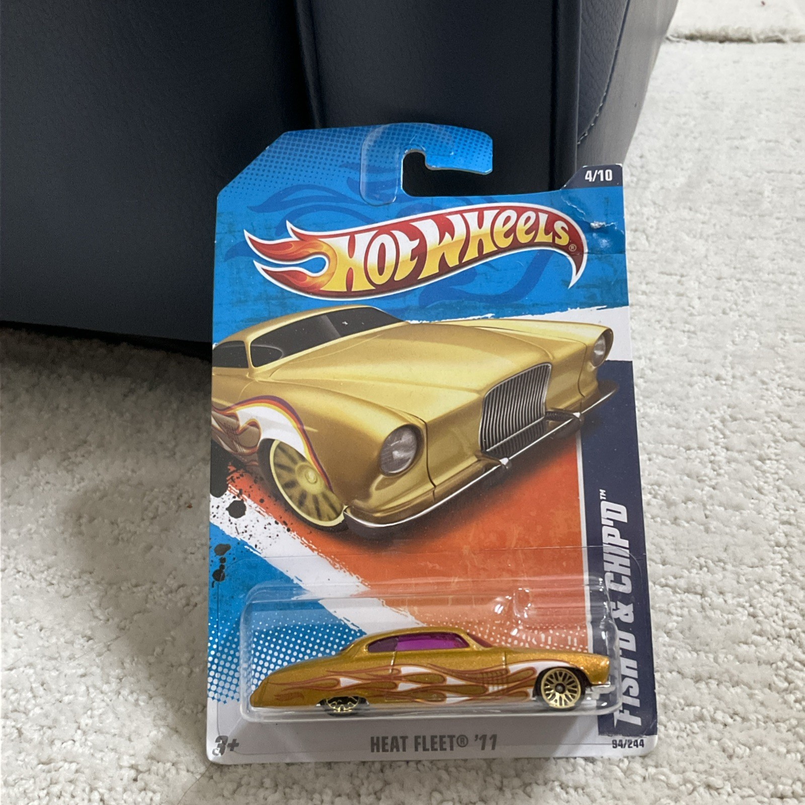Mattel's ©2010 HOT WHEELS® - Fish'd & Chip'd™ - Heat Fleet® '11 - New in Package