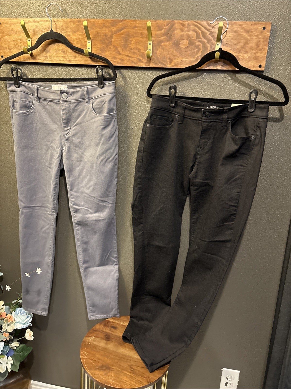 Ann Taylor Loft Women's NWOT Jeans Lot Size 4