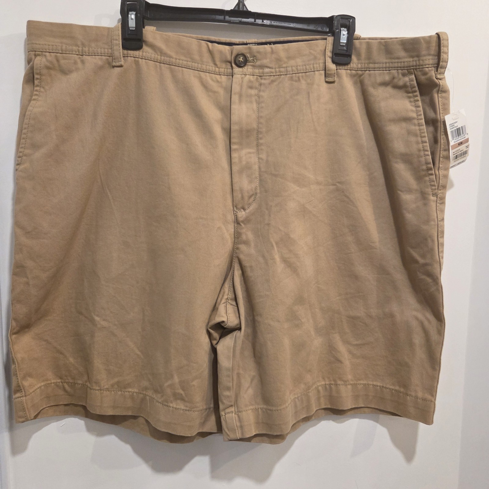 Men's Izod Khaki shorts sz 42 NWT Preppy