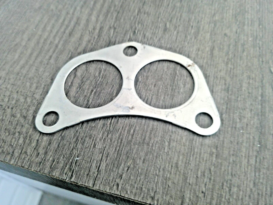 JUNTA DE TUBO DE ESCAPE ORIGINAL FORD ESCORT/ORION/FIESTA/SIERRA Foto 2 de 2