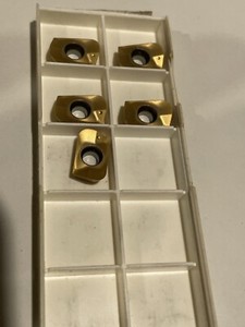 Quantity Of 5 NEW SECO Inserts XOEX120424R-M07, F40M.